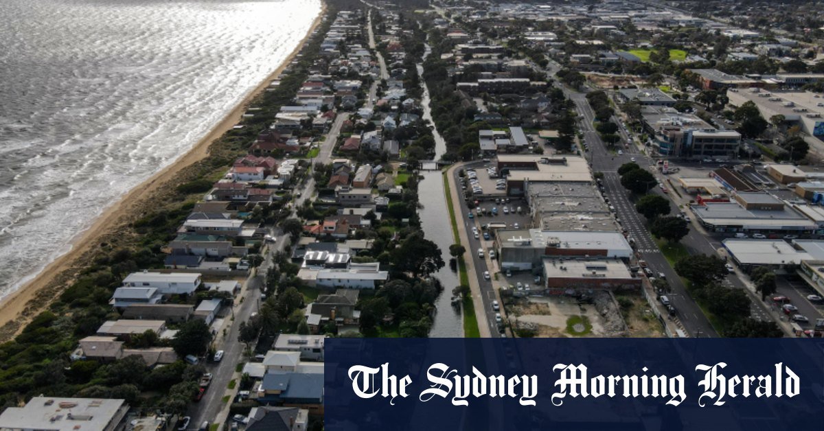 Melbourne's housing target climbed, activity centers shrinks