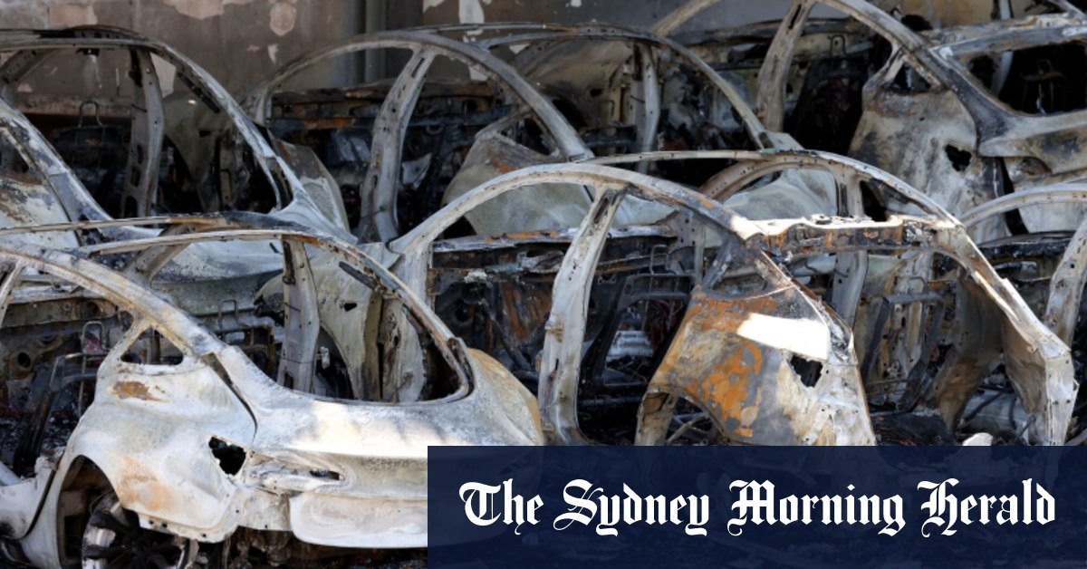 Telslas set on fire in the rome, in the vandalized seat in Italy and Sweden