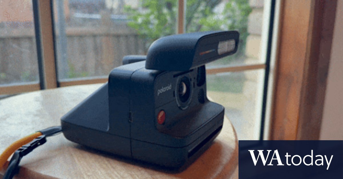 Last-camera-camera-camera poloid with a decent phone?