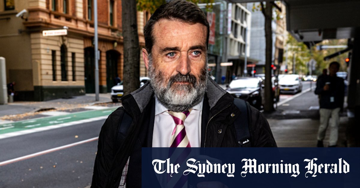 Ex-Chief Executive defends to employment of the employment of $ 1920 a day without job description