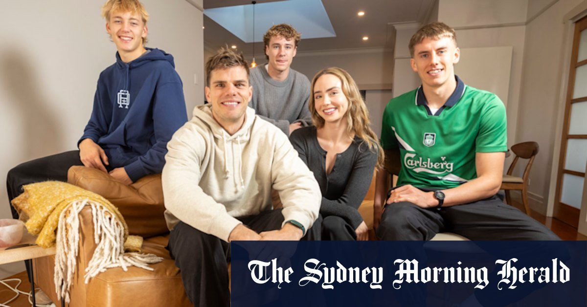 St Kilda Football Club Share House where players learn to clean the bath and put the bins