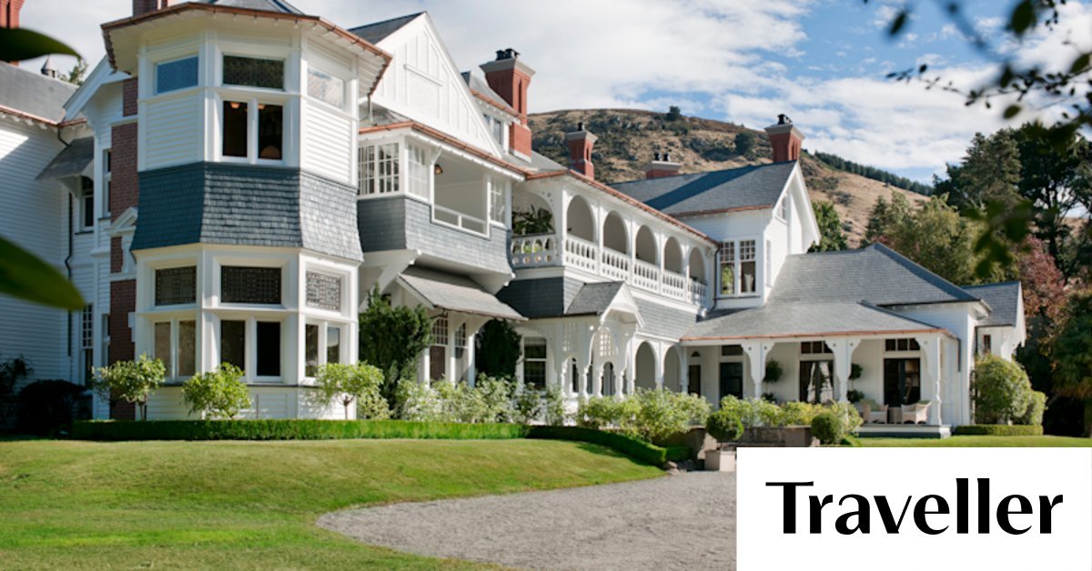 Unexpected challenges of a lug lodge trip around New Zealand
