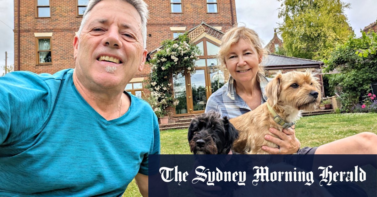 Australian couple Notch 134u Gig House-seduut-seducted using agencies as homes and houses