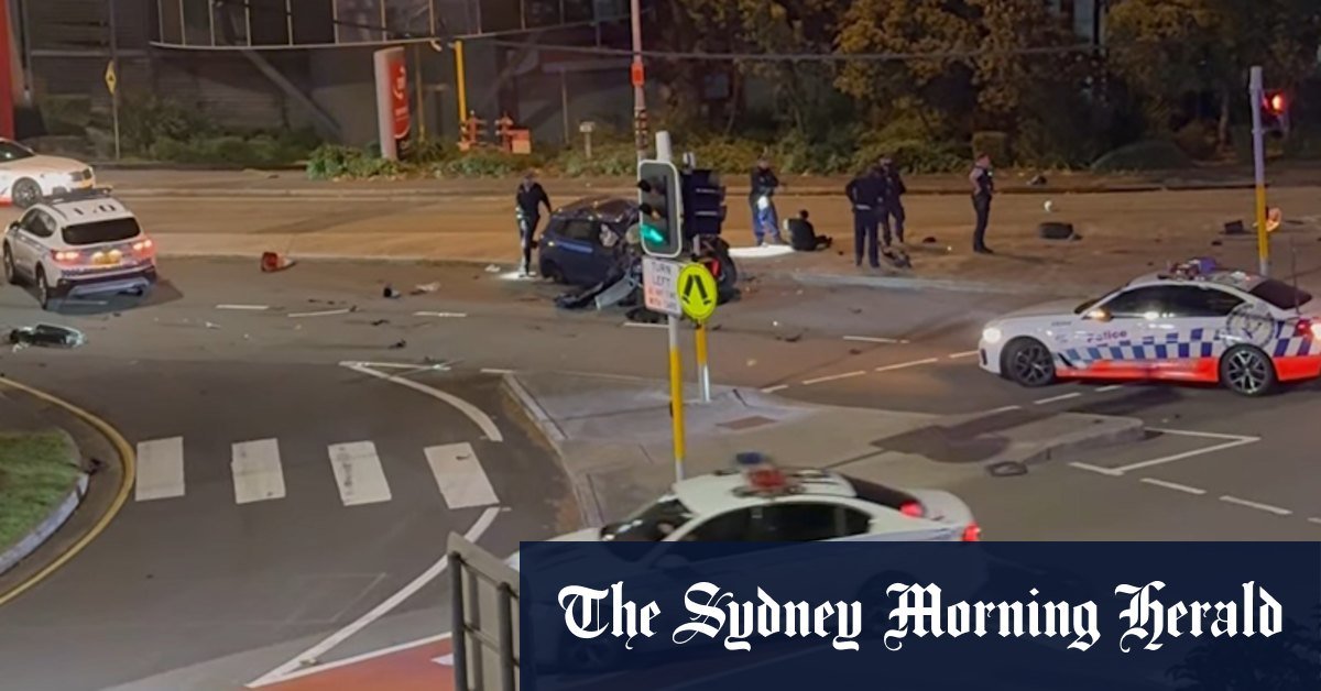 The joy of the internal desktop ends in the policeman's pursuit, crash