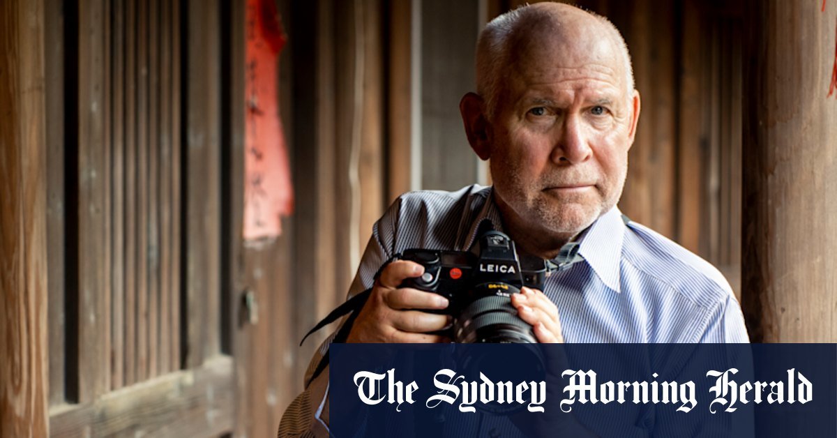 Because the photographer veteran Steve mccurry blinds in the power of images; Afghan Girl; Moééréva licking