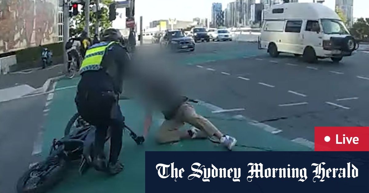 E-bikert is in charge of riding dangerously, assaulting police
