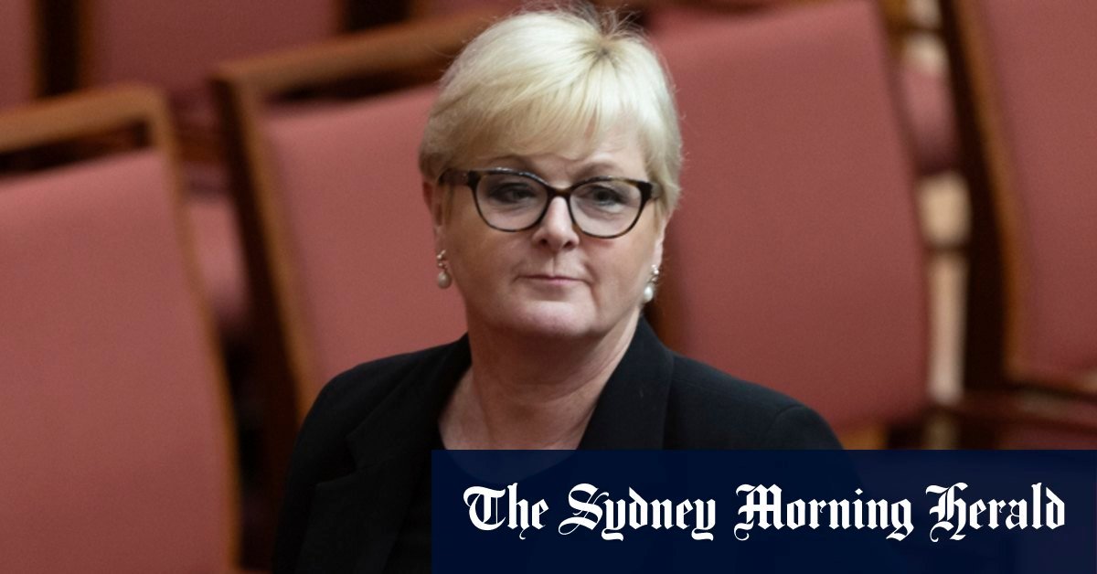 First minister of feminine defense that despair over crisis