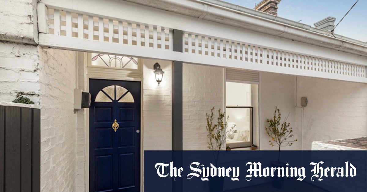 The first buyer of home fork $ 1.35 million for the south yarring Richmond Townhouse sold for $ 1,20,000